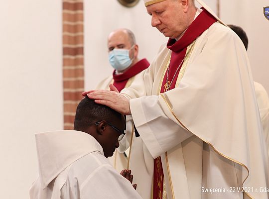 Grafika #41: Święcenia diakonatu i prezbiteratu 2021