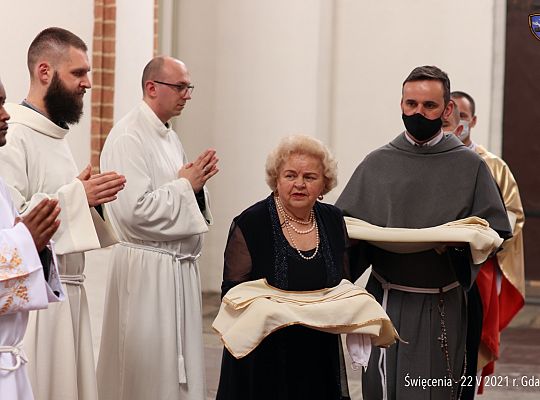 Grafika #44: Święcenia diakonatu i prezbiteratu 2021