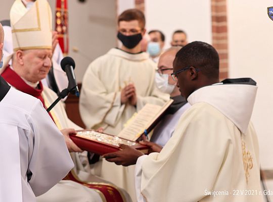Grafika #54: Święcenia diakonatu i prezbiteratu 2021
