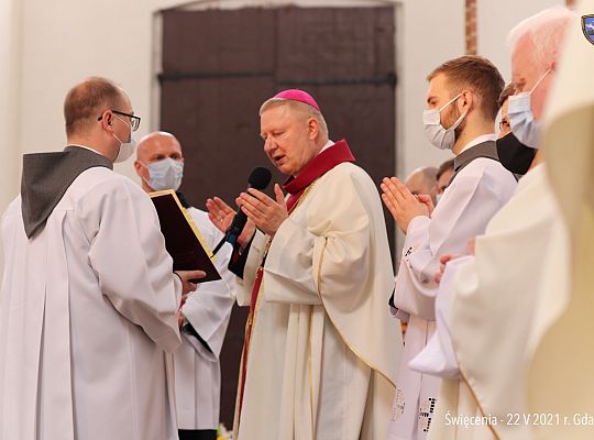 Grafika #67: Święcenia diakonatu i prezbiteratu 2021