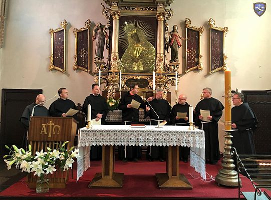 Grafika #2: Wybory i przerwa w obradach X Kapituły Prowincji