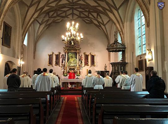 Grafika #0: Nowi gwardiani wybrani - X Kapituła