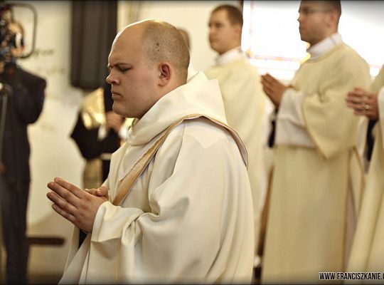 Grafika #23: Elbląg: Święcenia 2016