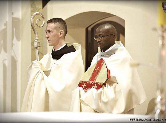 Grafika #38: Elbląg: Święcenia 2016