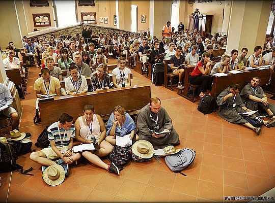 Grafika #65: Giovani verso Assisi 2015 - relacja