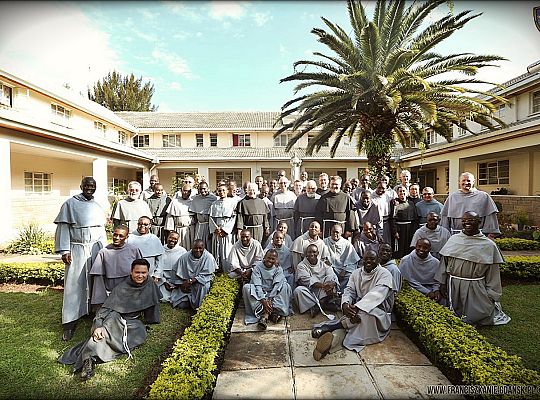 Grafika #26: Nairobi: Sympozjum &#8222;30 lat Franciszkanów w Kenii