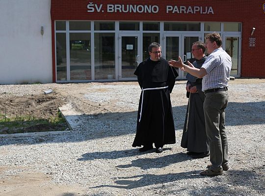 Grafika #1: Kłajpeda: Minister Prowincjalny na budowie