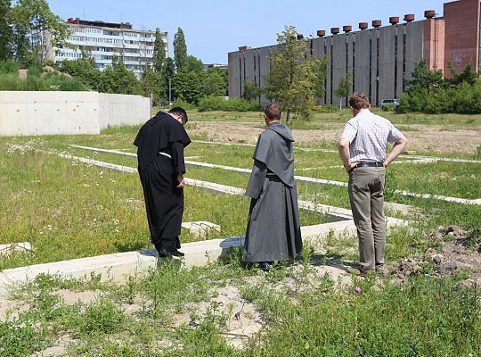 Grafika #3: Kłajpeda: Minister Prowincjalny na budowie