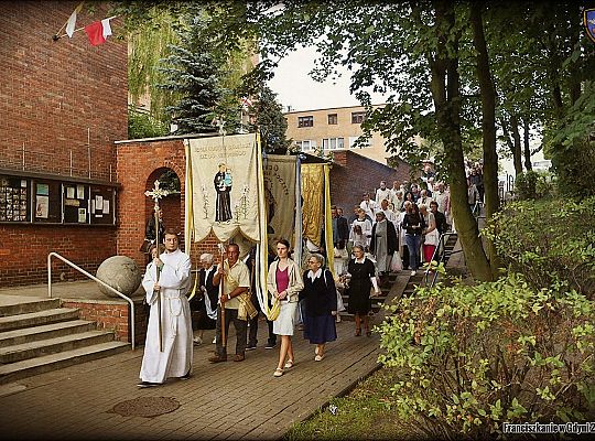 Grafika #4: Gdynia: procesje eucharystyczne