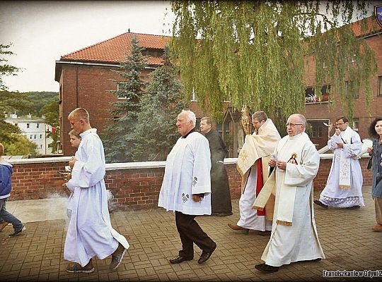 Grafika #2: Gdynia: procesje eucharystyczne