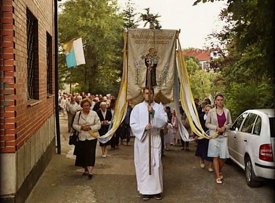 Grafika #10: Gdynia: procesje eucharystyczne