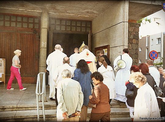 Grafika #18: Gdynia: procesje eucharystyczne