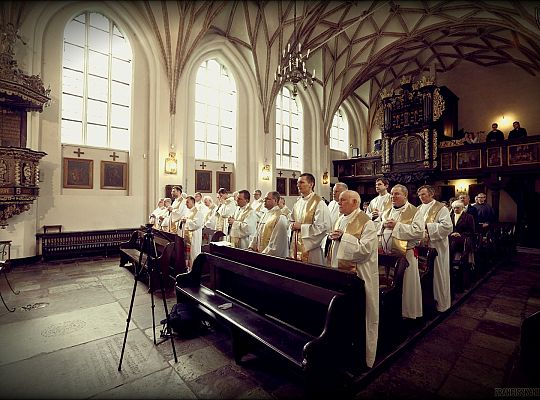 Grafika #34: Imieniny wikariusza i sekretarza prowincji 2014