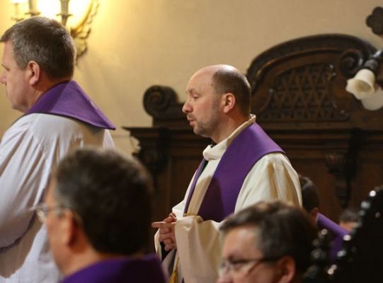 Grafika #45: Gniezno: Wiosenne spotkanie przełożonych 2014