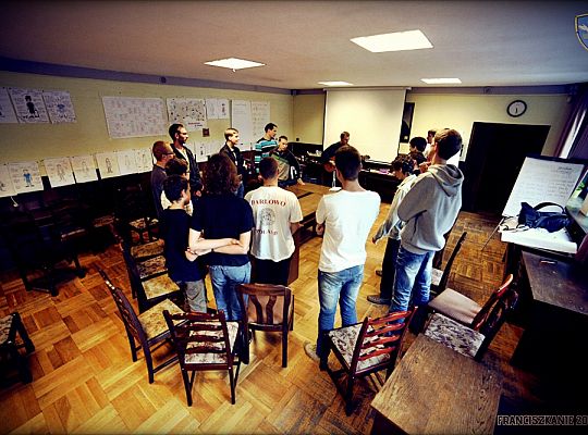 Grafika #3: Początek Rekolekcji Powołaniowych 2012