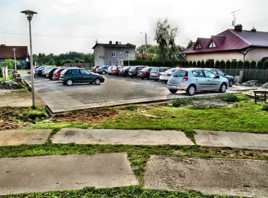 Grafika #2: Ostróda: nowy parking w dzień św. Krzysztofa