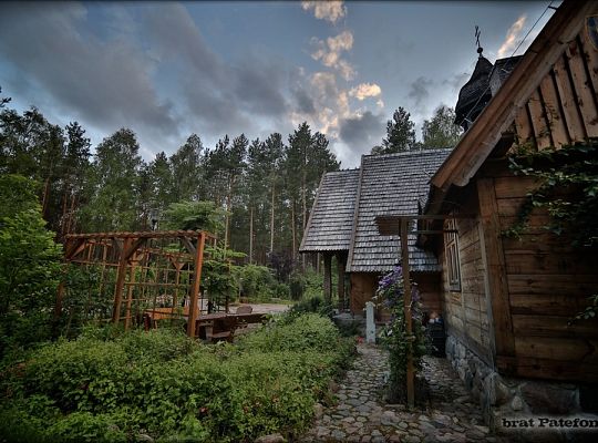 Grafika #4: Pustelnia: nowy przełożony