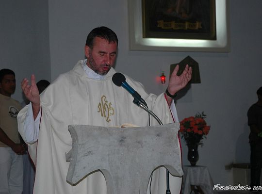 Grafika #4: Śmierć misjonarza o. Mirosława Karczewskiego