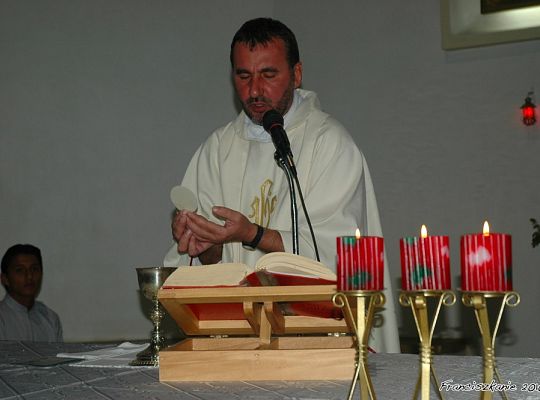 Grafika #5: Śmierć misjonarza o. Mirosława Karczewskiego