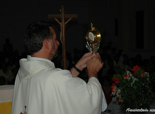 Grafika #9: Śmierć misjonarza o. Mirosława Karczewskiego