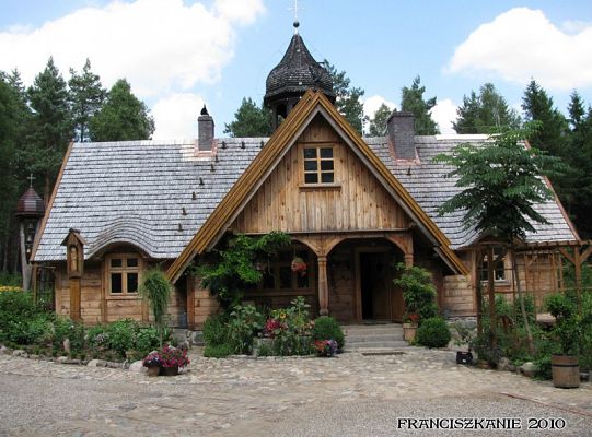 Grafika #8: Franciszkańska pustelnia: jesienne spojrzenie